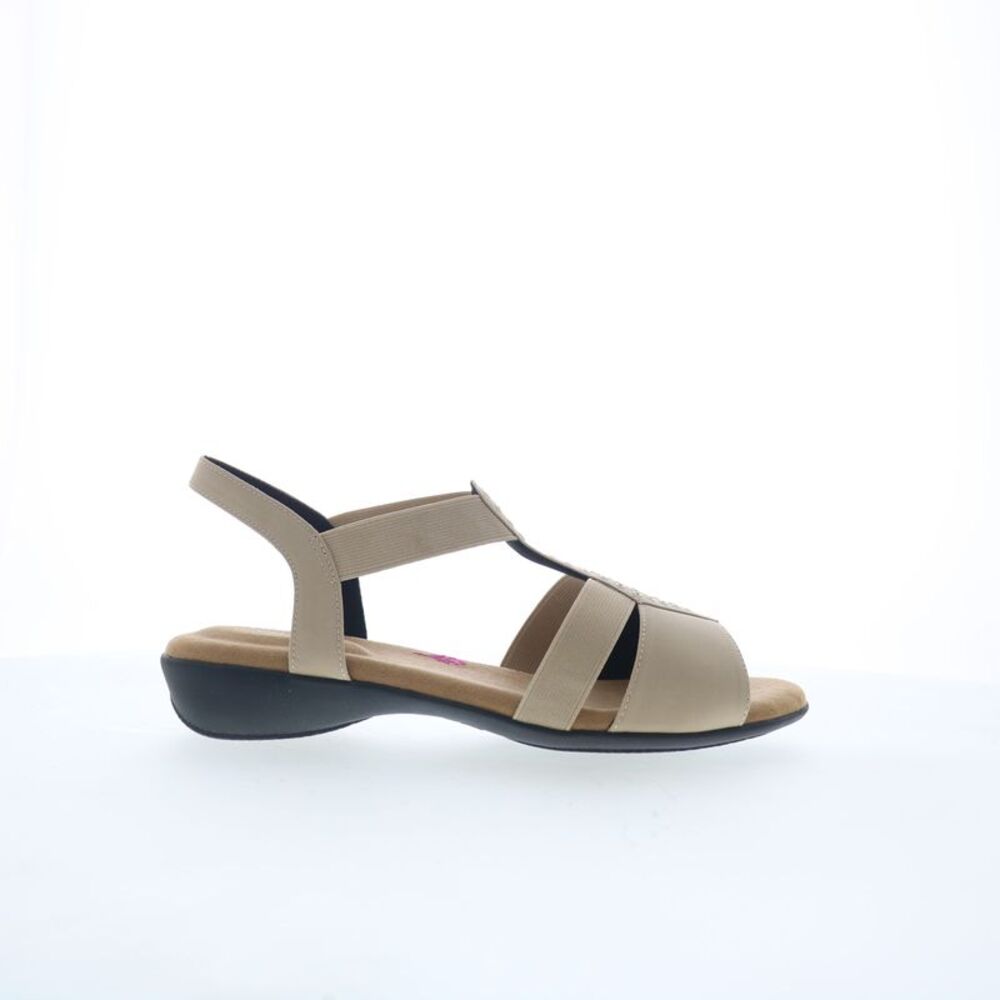 Ros Hommerson Womens Miriam Beige Shoes (NWT)
